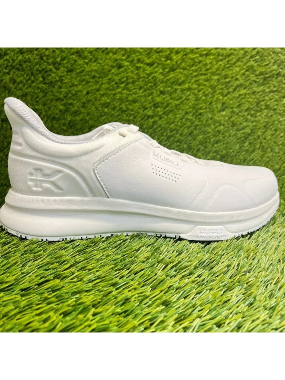 Kuru Shift Womens Size 7.5 White Athletic Walking Anti-Slip Shoes Sneakers